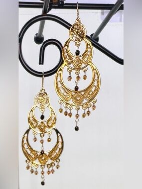 Gold Tone Vintage Chandelier Filigree Dangle Earrings W/Glass Beads Boho Gypsy